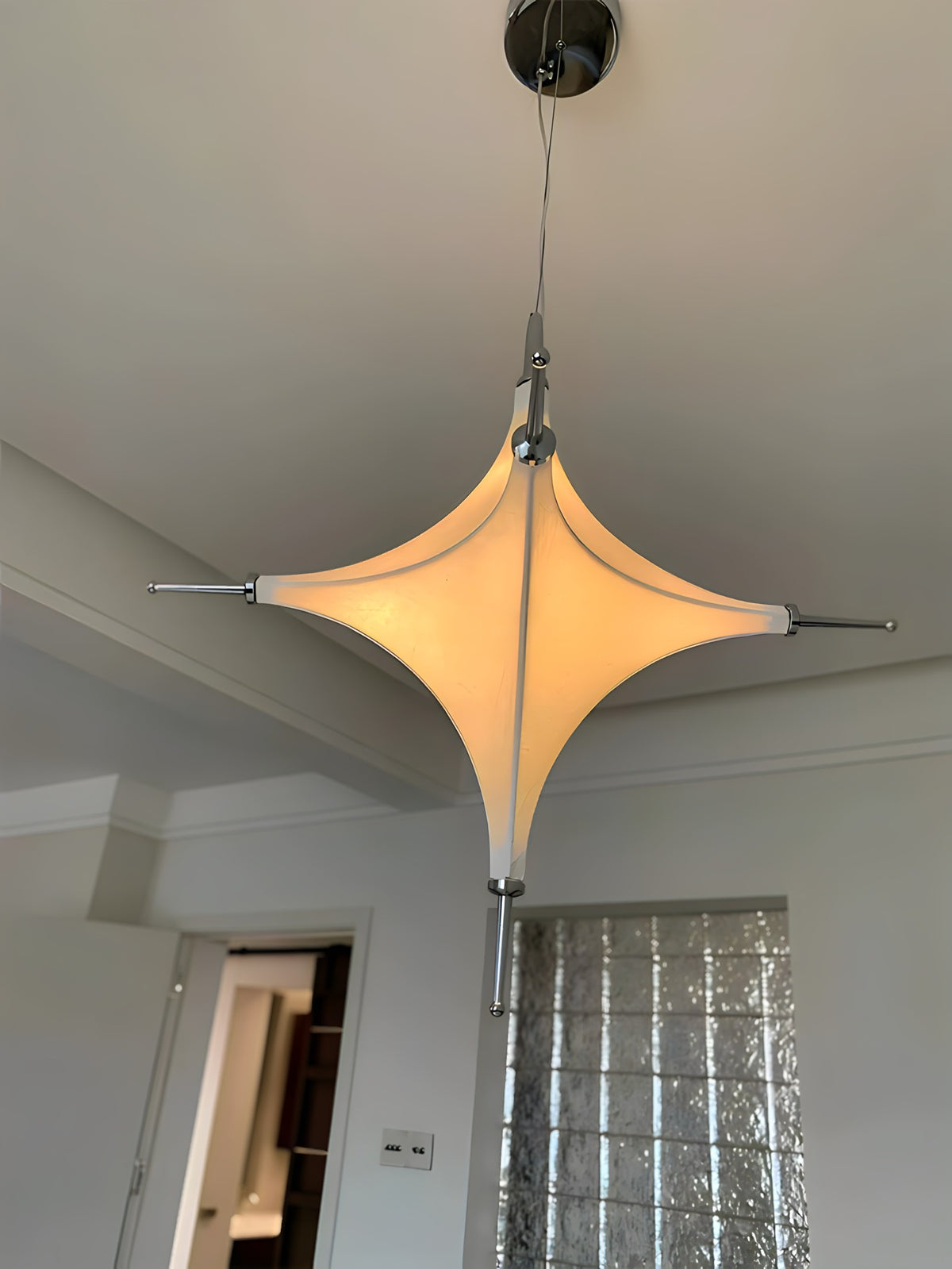 Geometric Star Pendant Light
